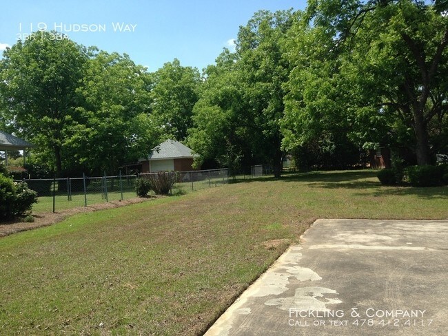 Foto del edificio - 119 Hudson Way