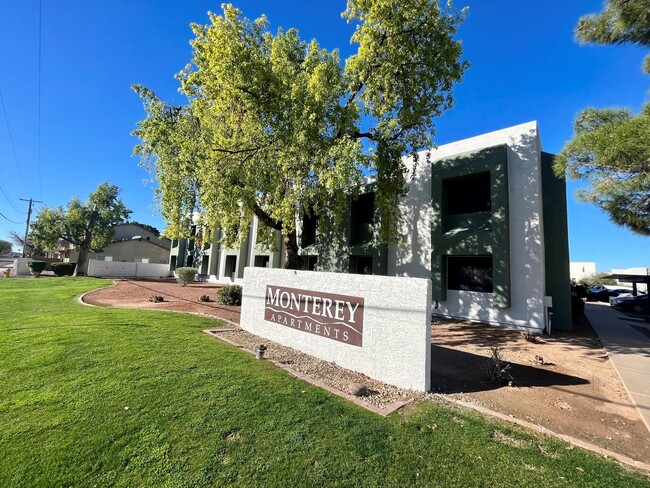 Foto del edificio - Monterey Apartments