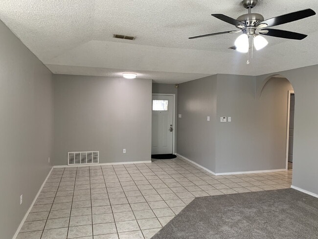 Building Photo - Beautiful Home in Frenship School District
