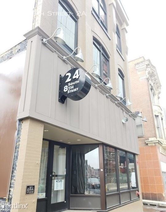 Building Photo - 24 S 8th St