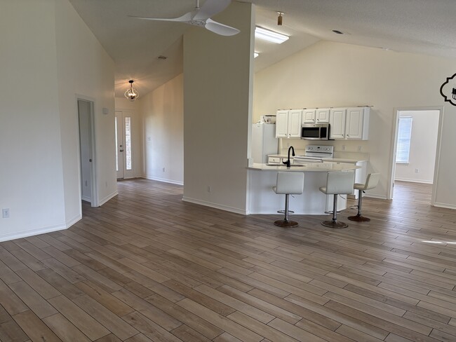 Foto del edificio - 342 Manchester Ln