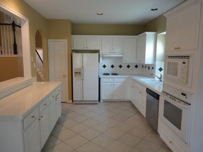 Building Photo - 1809 Newcastle Drive