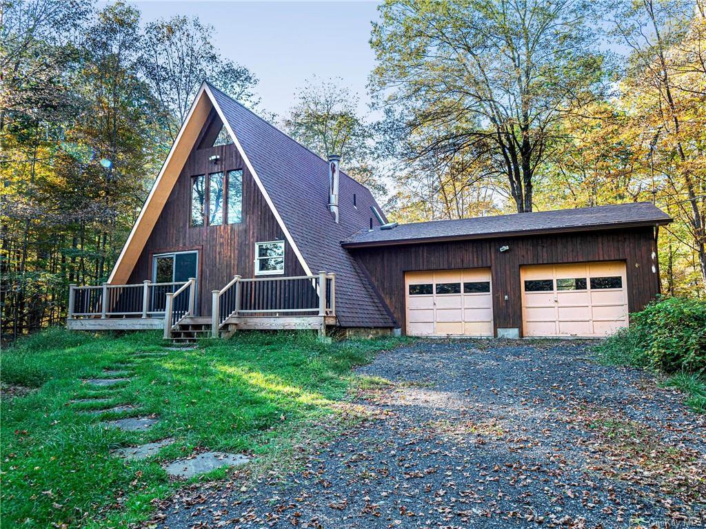 Primary Photo - 41 Hedges Rd