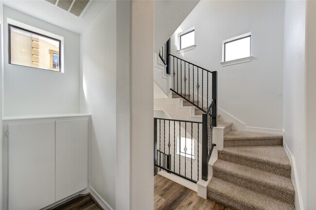 Foto del edificio - 5701 Kiam St