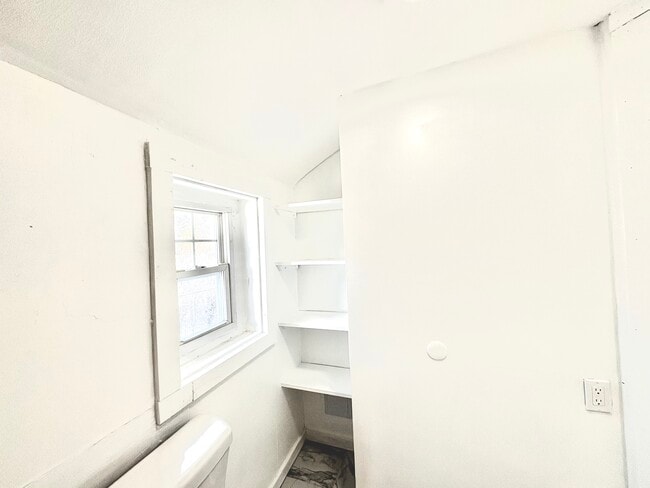 Building Photo - 14 Hackmatack St