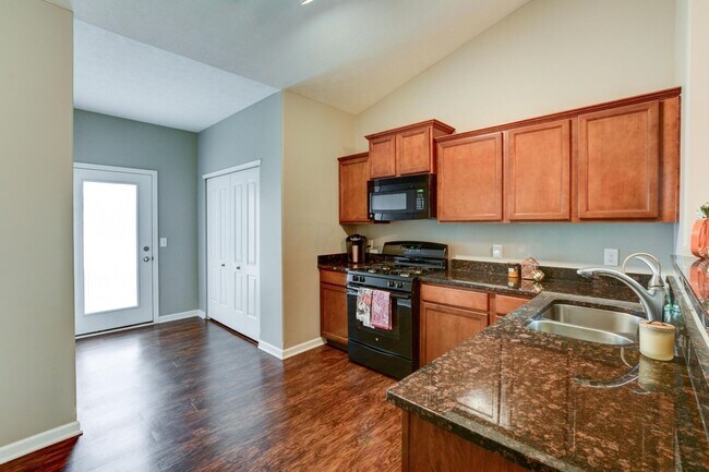 Building Photo - 5816 Trail Creek Dr