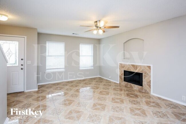 Building Photo - 1615 Wavecrest Dr