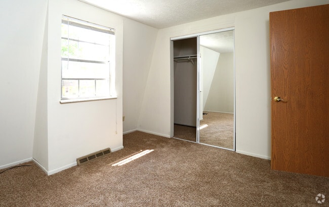 Second Bedroom - Kingswood Townhouses