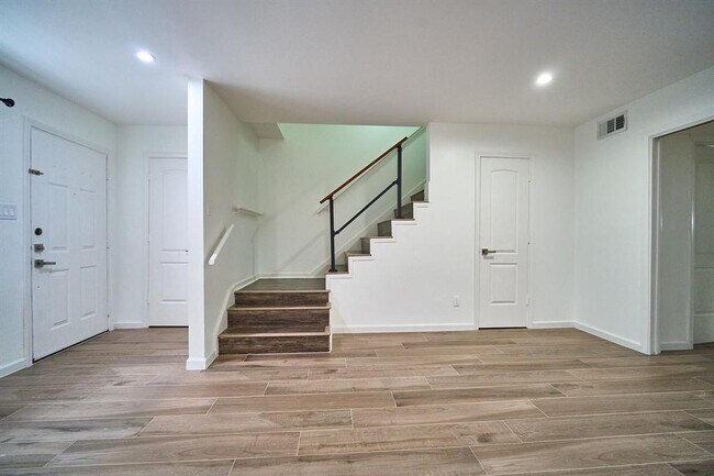 Foto del edificio - 1257 Witte Rd