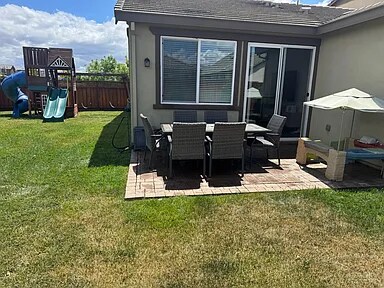 Foto del edificio - 2329 Middlebury Dr