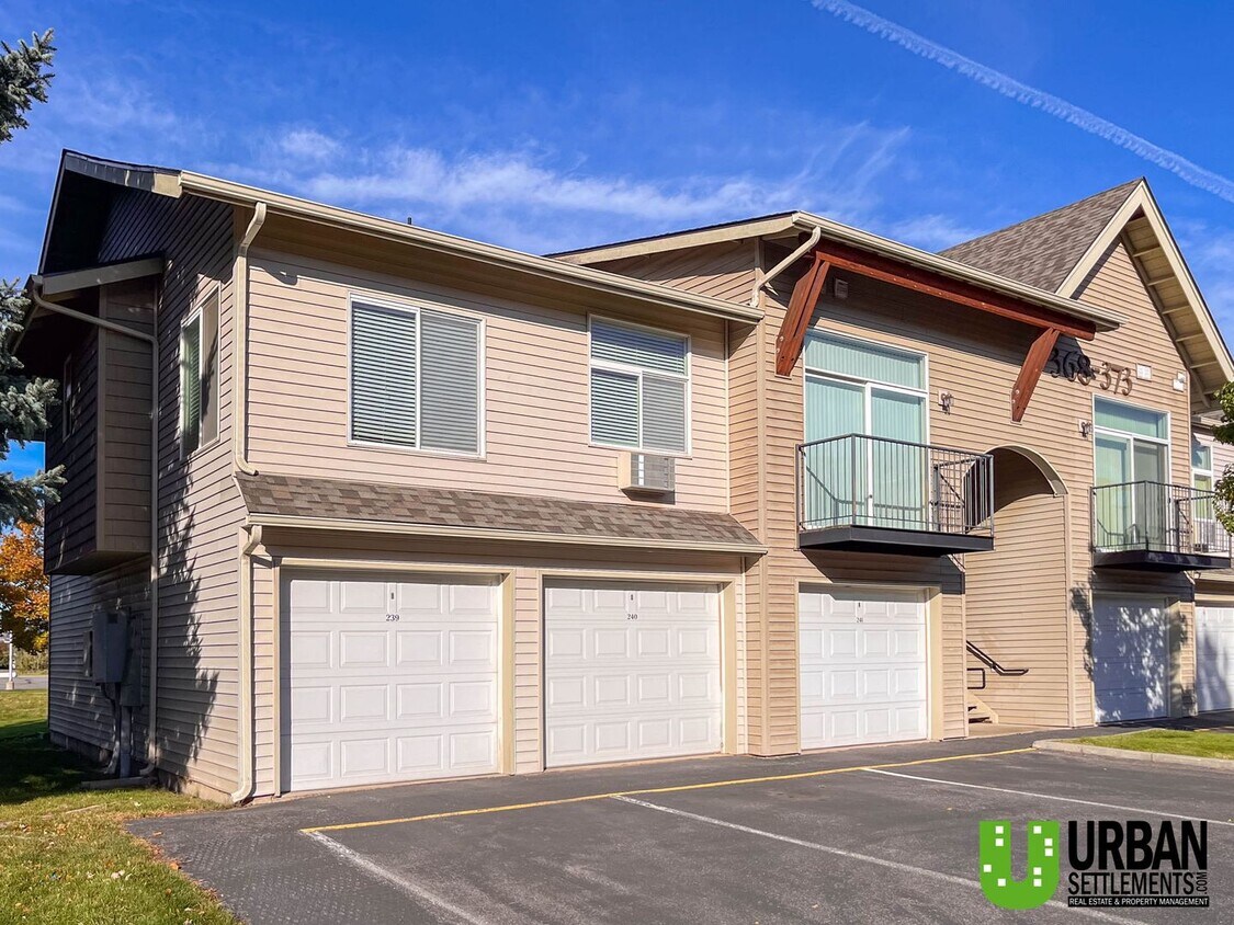 Foto principal - Bright 2 Bedroom Condo in Beautiful Libert...