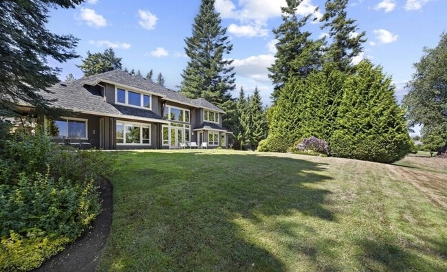 Foto del edificio - Beautiful Home in Semiahmoo!