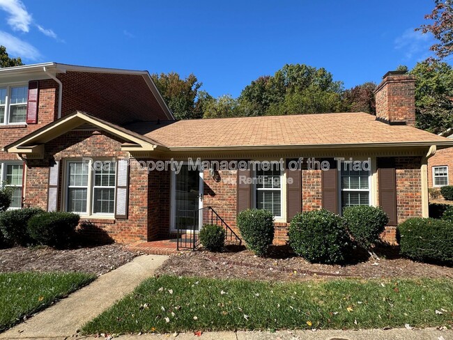Photo - 4933 Tower Rd Townhome