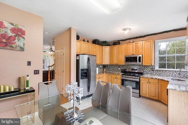 Building Photo - 3 Keats Ct