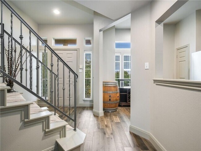 Building Photo - 2918 Ranch Rd 620 N