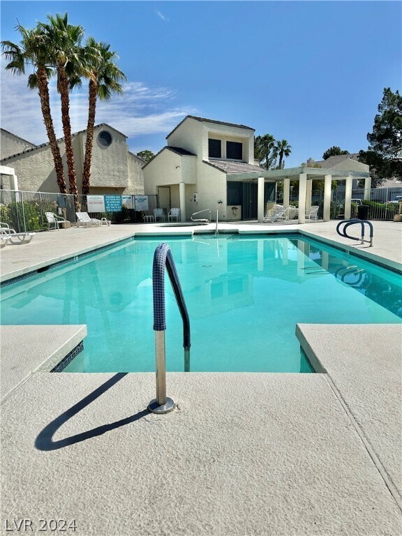 Primary Photo - 2716 Lodestone Dr