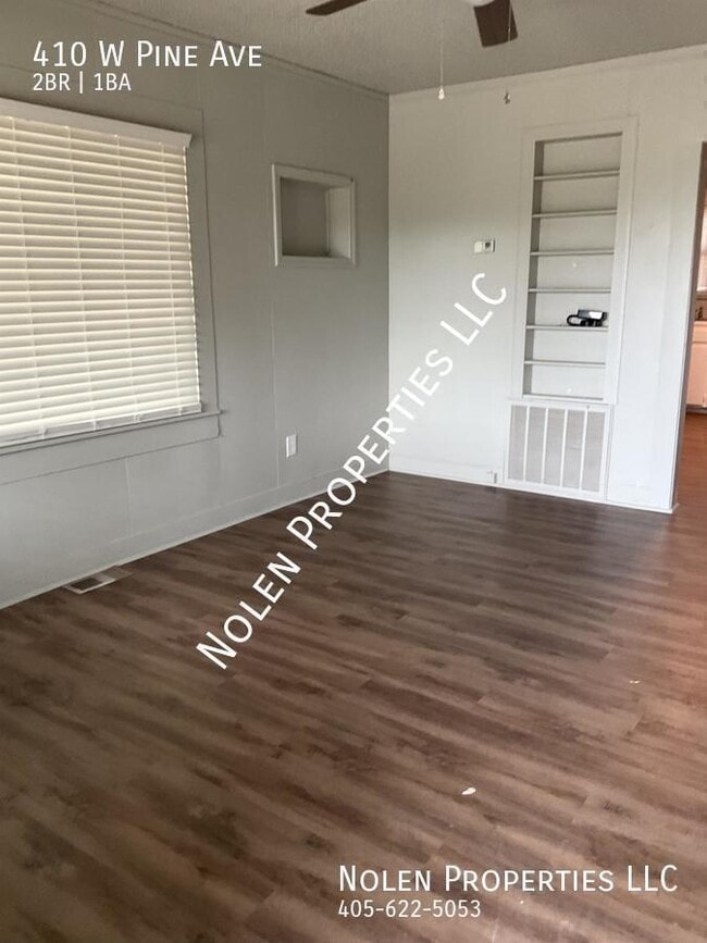 Building Photo - 410 W Pine Ave