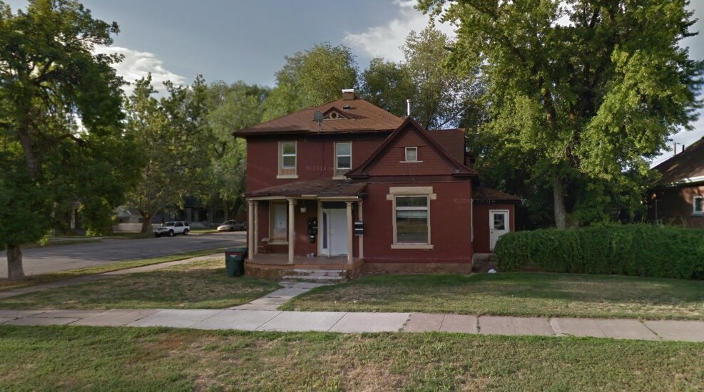 Primary Photo - 685 27th St