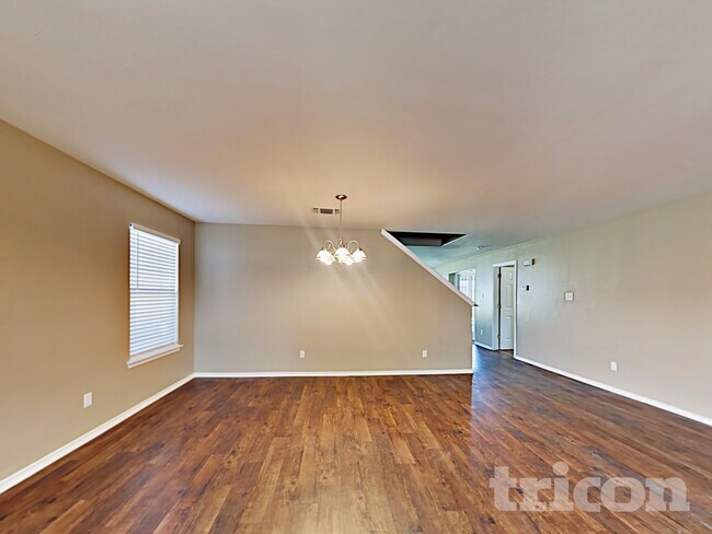 Building Photo - 4120 Wensledale Dr