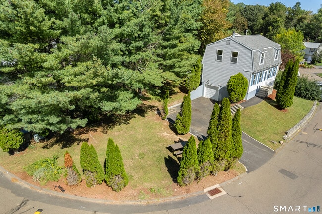 Building Photo - 124 Branca Ct