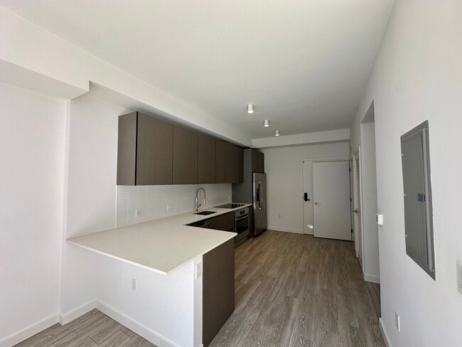 Foto del edificio - 218 NW 34th St