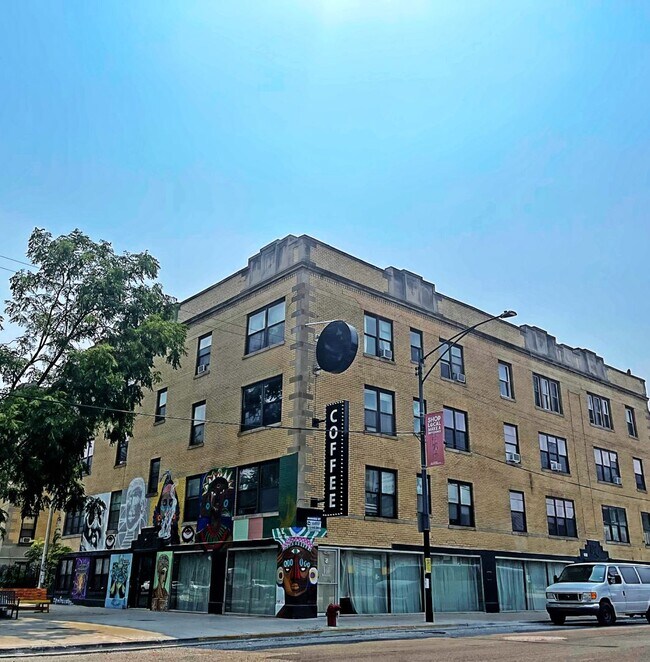 Building Photo - 2909 W Cermak Rd