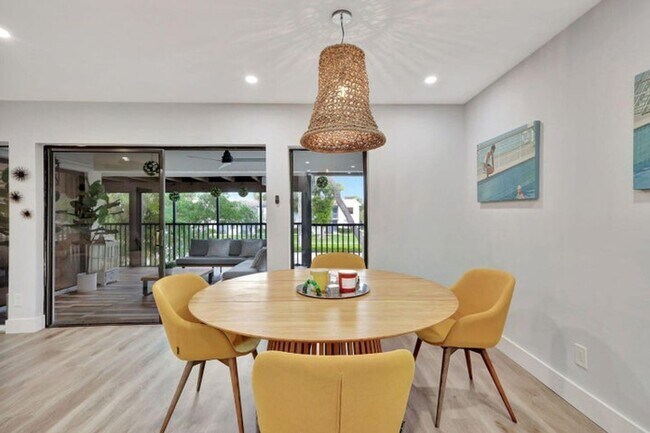 Foto del edificio - 95 Pelican Pointe Dr