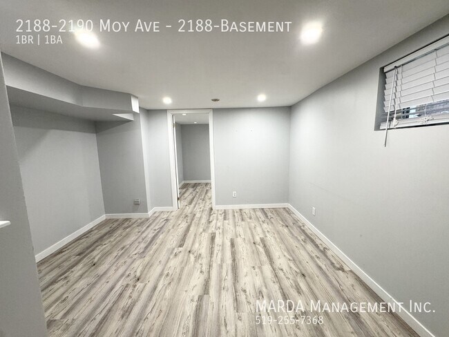 Photo du bâtiment - COZY & RENOVATED 1 BED/1 BATH LOWER SOUTH WALKERVILLE - INSCLUVISE