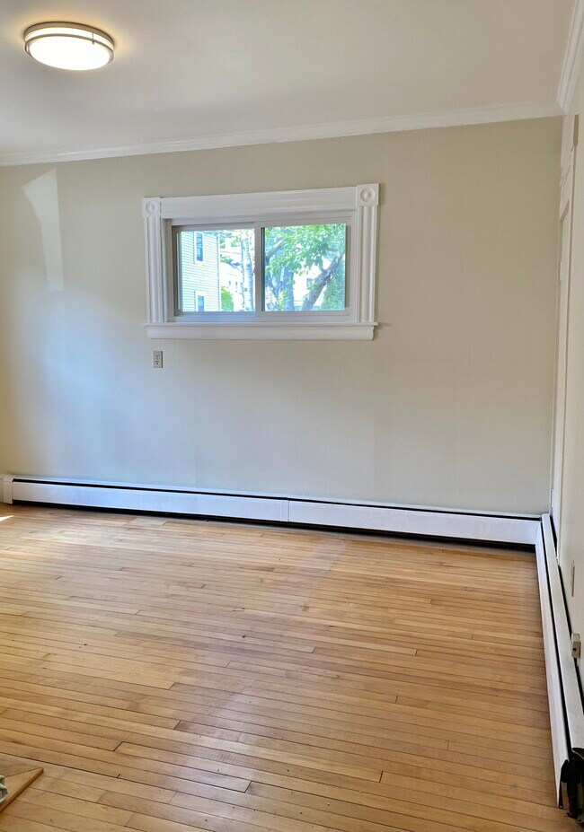 16 Chapel St, Augusta, ME 04330 House Rental in Augusta, ME