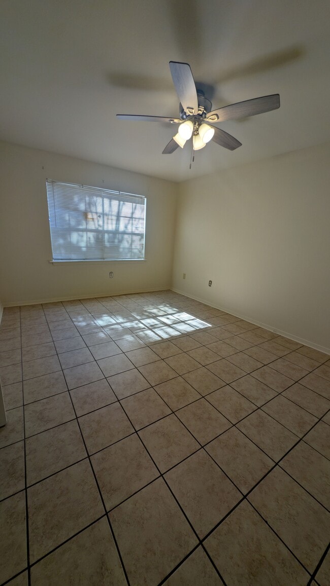 Photo - 675 Wooddale Blvd Townhome