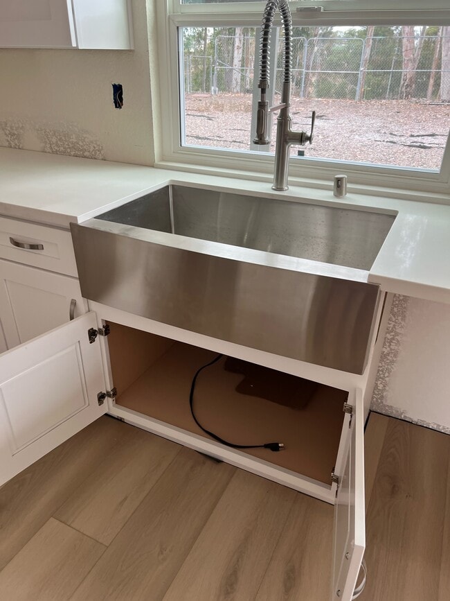 Building Photo - 7795 Canyon Point Ln