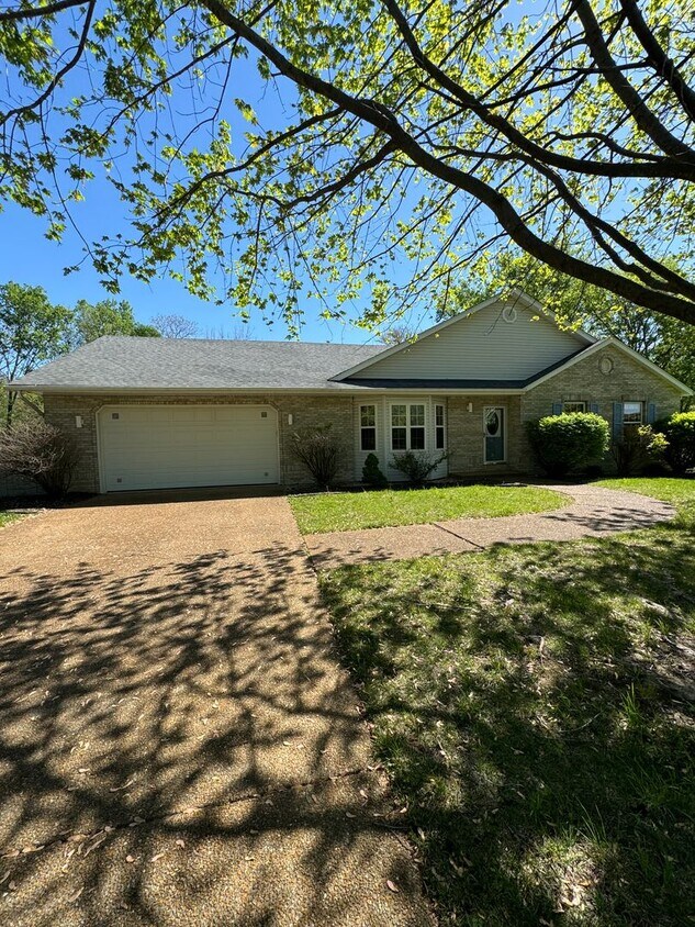 Primary Photo - 32 Hillsborough Drive