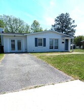 Building Photo - 120 Jenness Ln