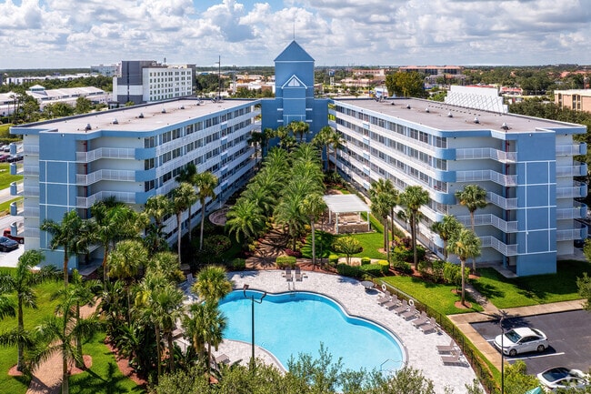 Building Photo - West Bay Village