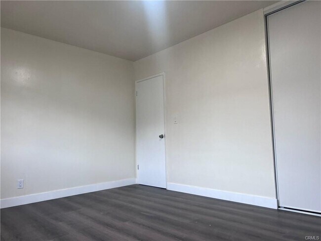 Building Photo - 6619 Harbor Ave