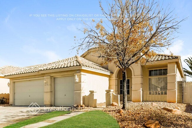 Foto del edificio - 8738 Running Waters Ct