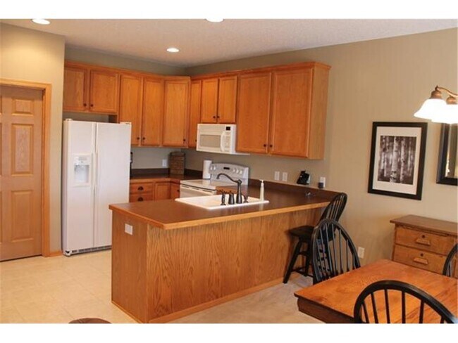 Foto del edificio - 15350 Iodine St NW