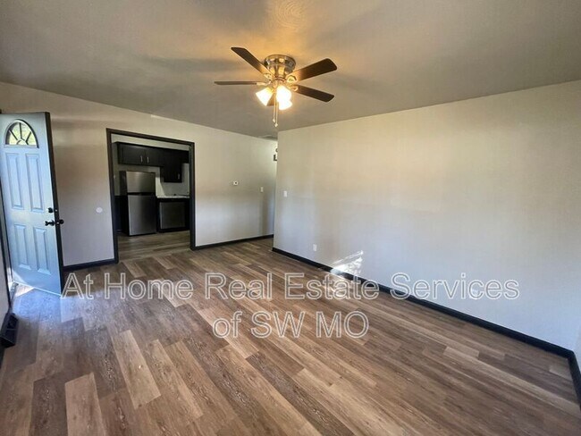 Foto del edificio - 2151 S Fairway Ave