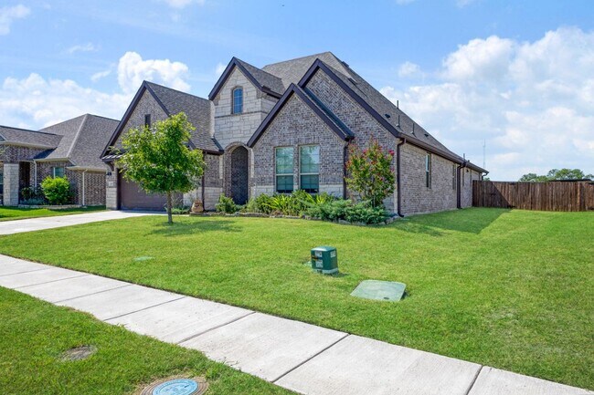 Building Photo - 209 Chesapeake Dr
