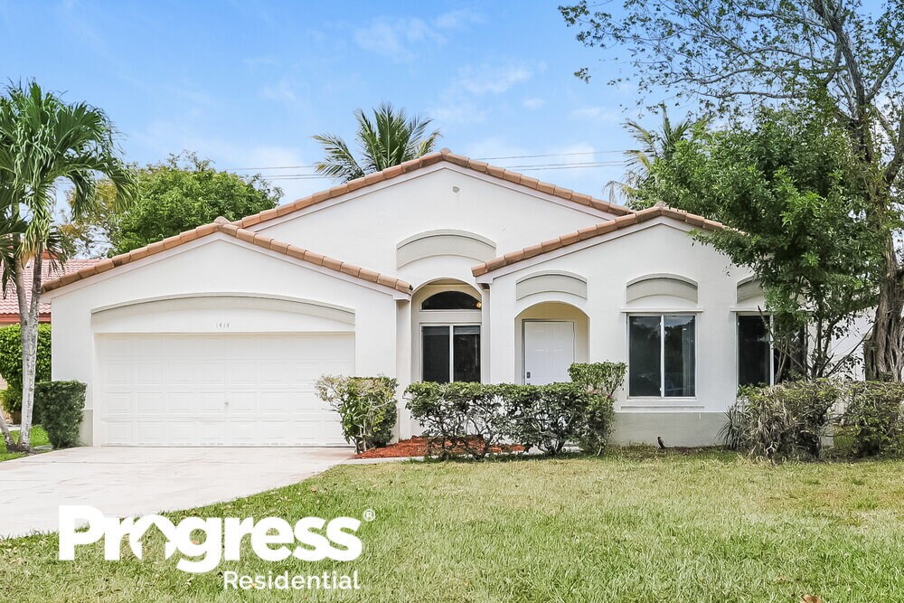 1414 E Harmony Lake Cir, Davie, FL 33324 House Rental in Davie, FL