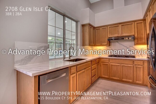 Foto del edificio - 2708 Glen Isle Ct