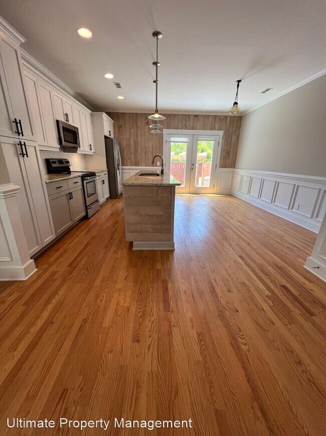 Building Photo - 3 br, 2.5 bath House - 622 S 5th Avenue