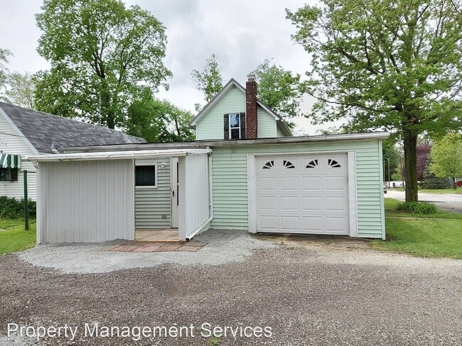 Building Photo - 3 br, 1 bath House - 802 S 8th St