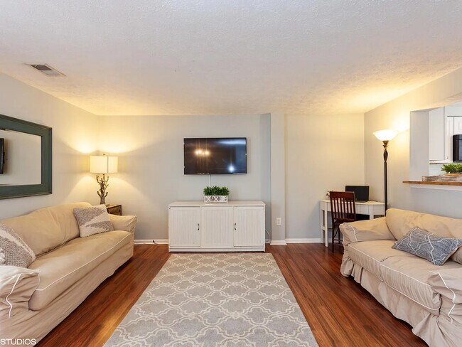 Foto del edificio - 9504 Quarry Bridge Ct