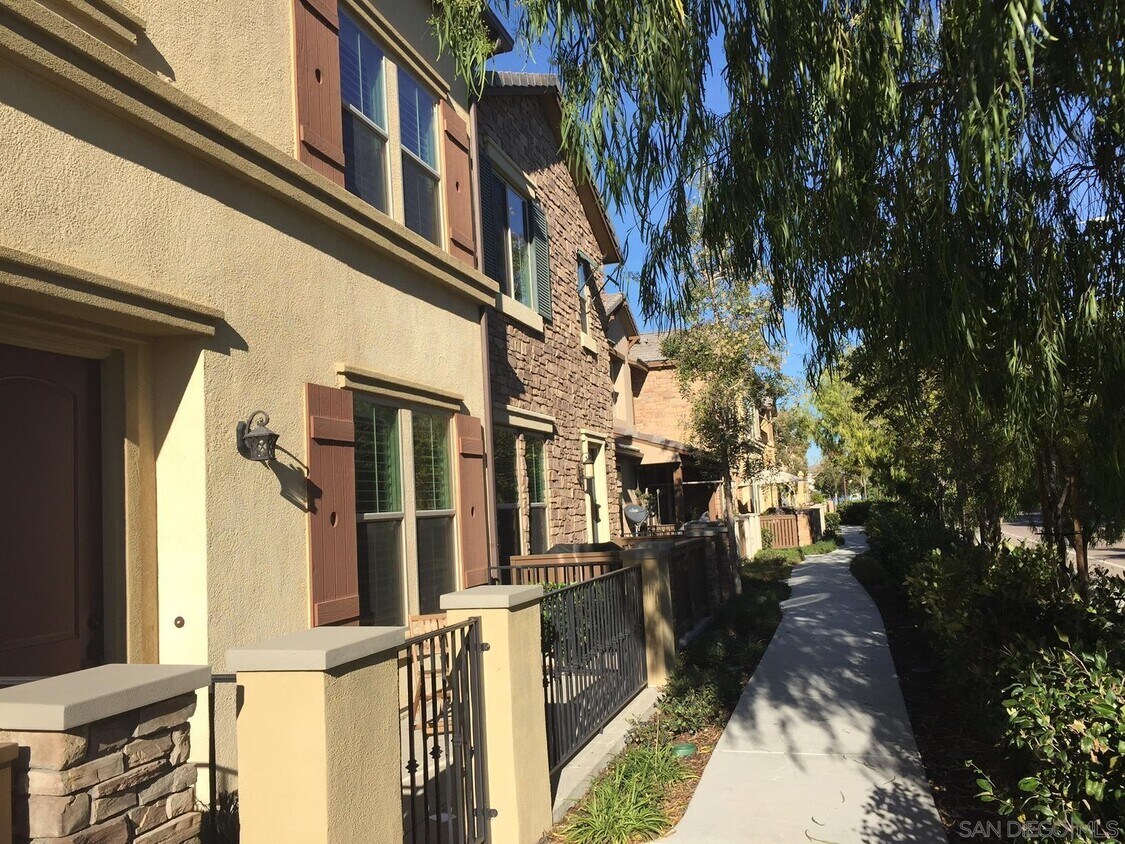 Primary Photo - 10651 Village Haven Trail