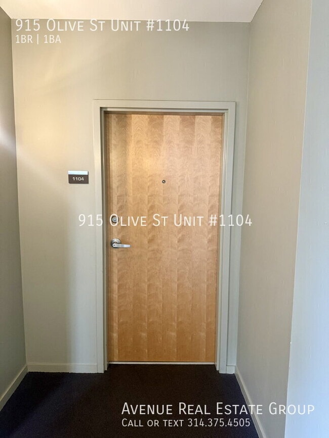 Building Photo - 915 Olive St