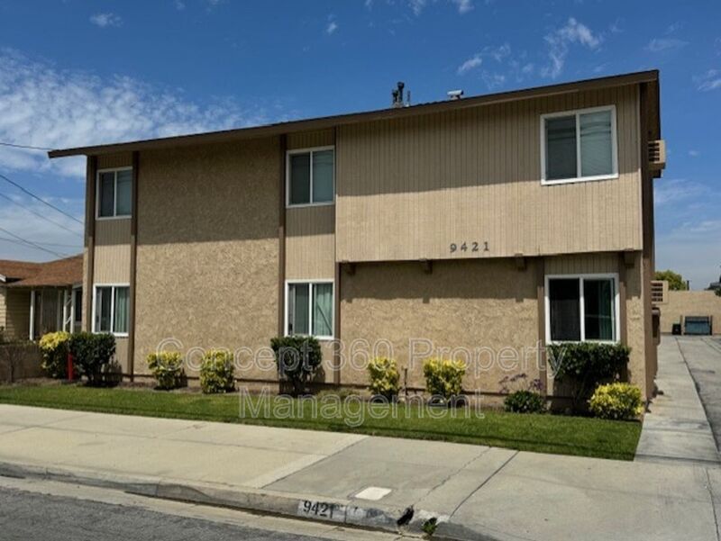Foto principal - 9421 Cedar St