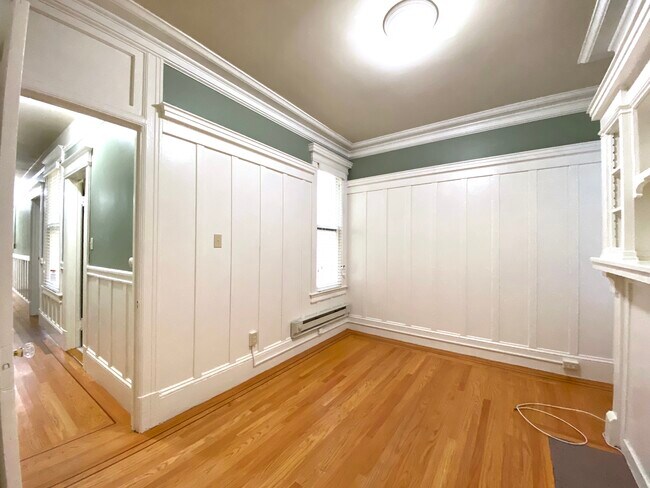 Building Photo - 1036 Jackson St