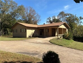 Building Photo - 1 Quantock Hills Dr