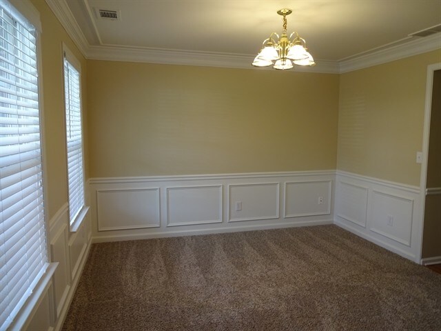 Foto del edificio - 1633 Virgil Pond Ln